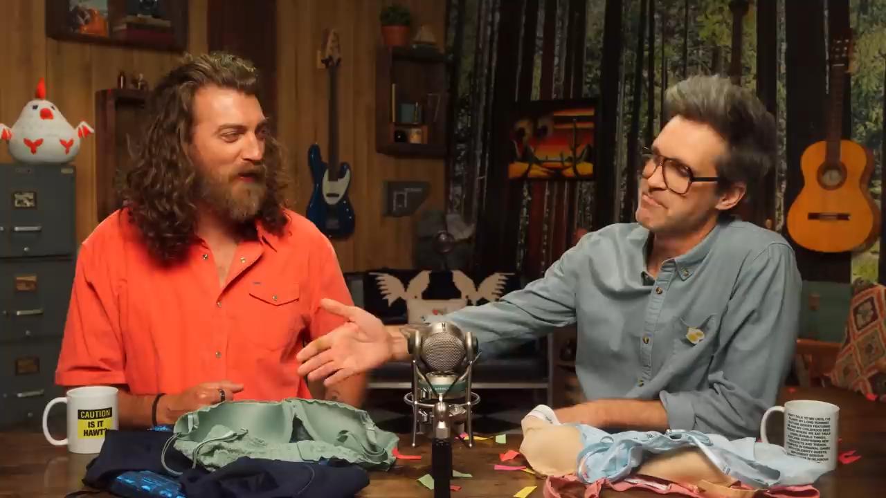 GMMore 2885: What Do Men Know About Bras?