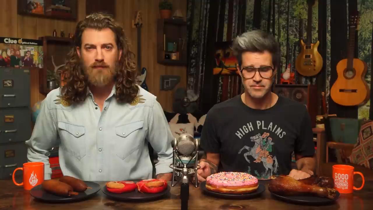 GMM 2901: Disneyland vs Universal Studios | Food Feuds