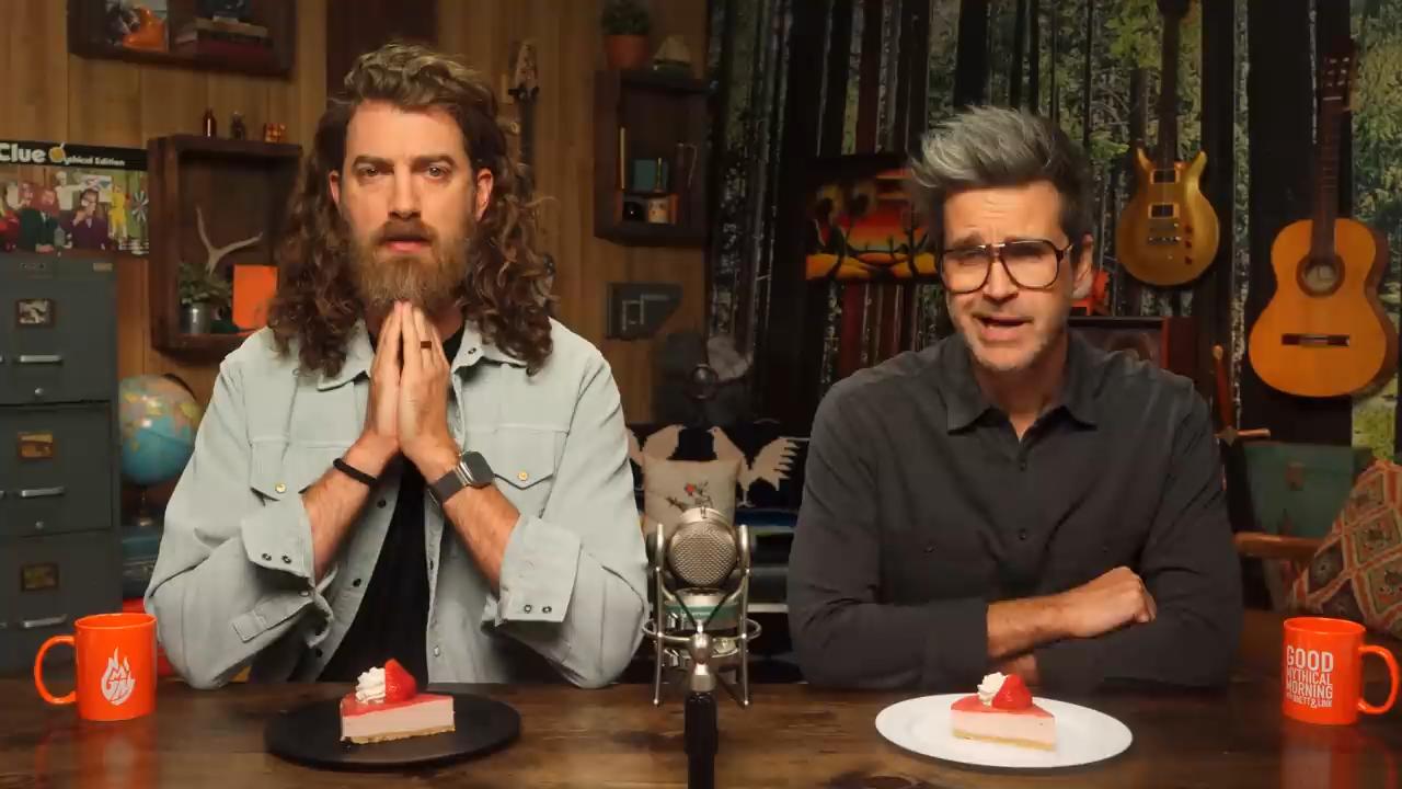 GMM 2922: Does The Color Of A Plate Change The Flavor?