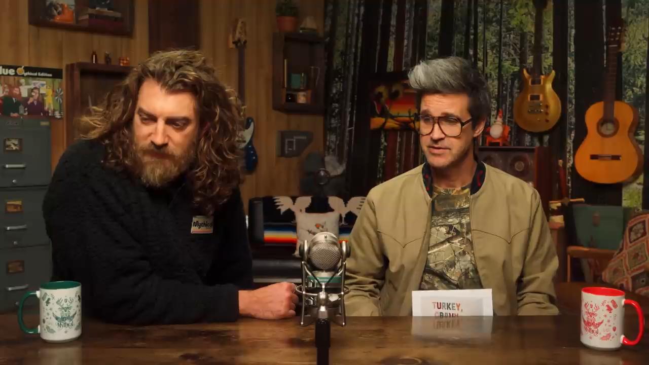 GMMore 2921: Ranking The Cringiest Fall Decorations